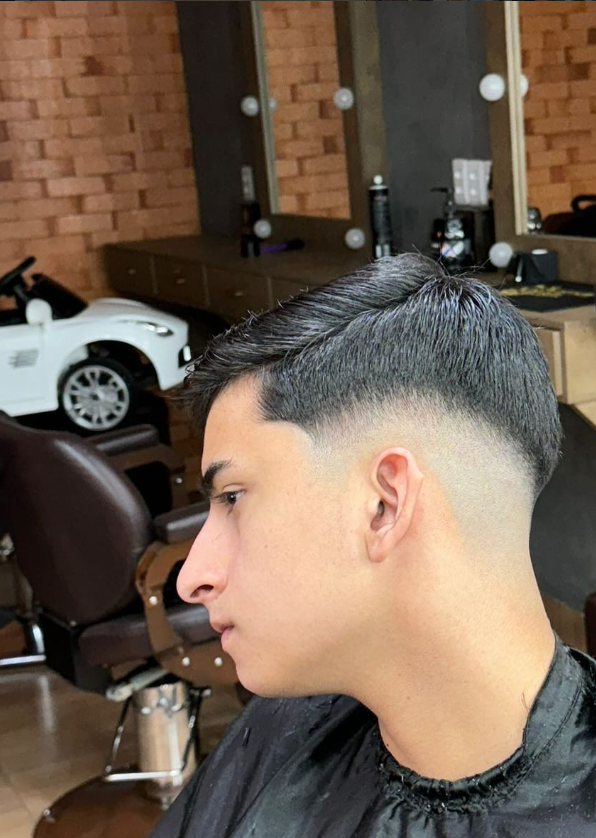 Corte degradê navalhado